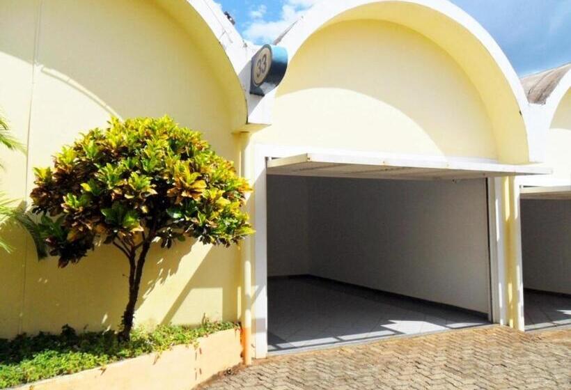 酒店 Green Village