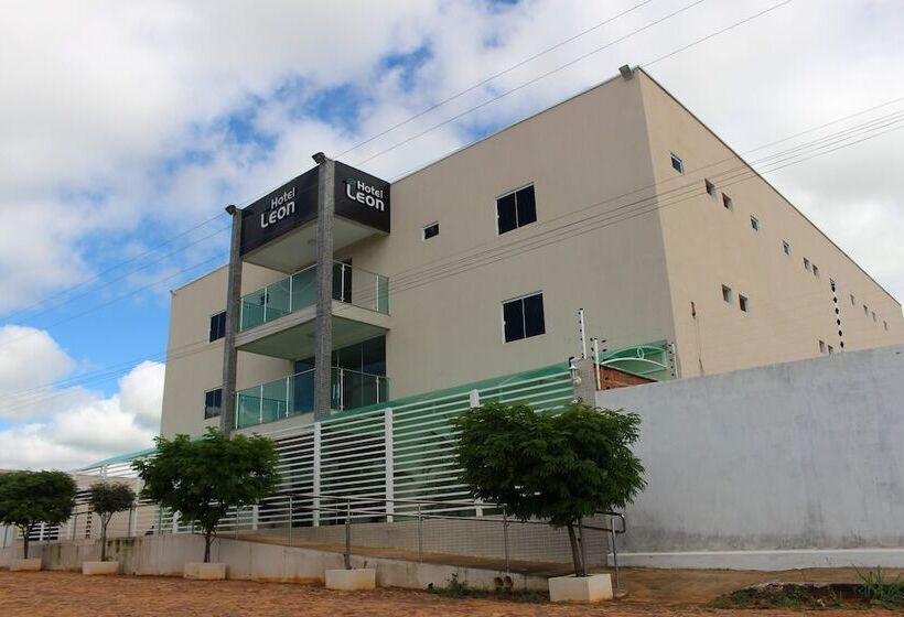 בית מלון כפרי Leon