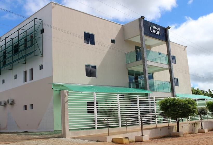 בית מלון כפרי Leon