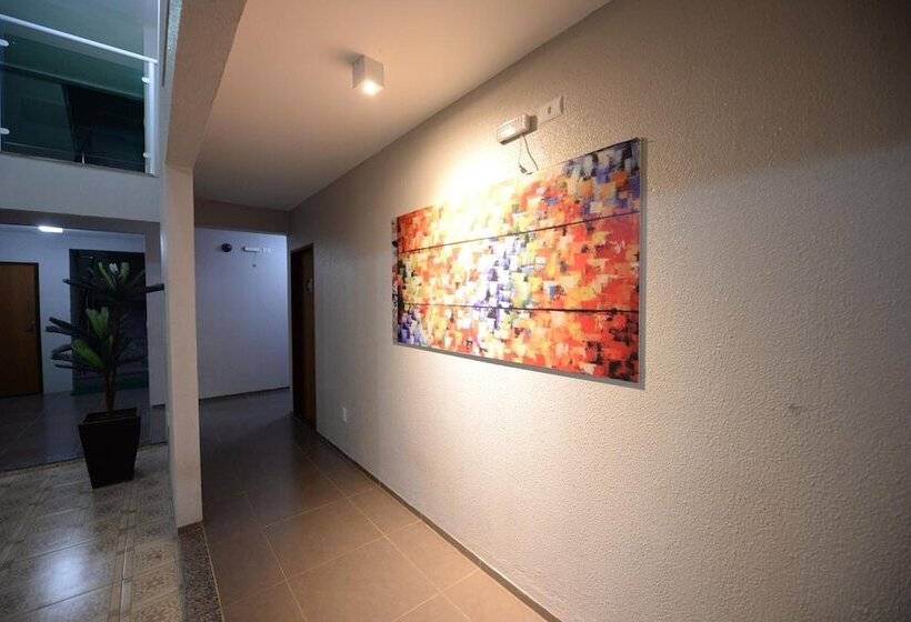 בית מלון כפרי Leon