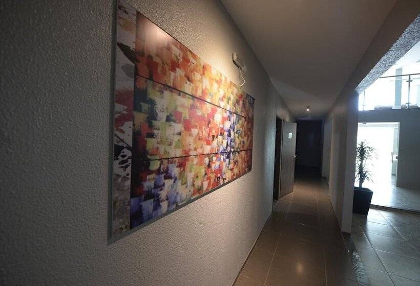 בית מלון כפרי Leon