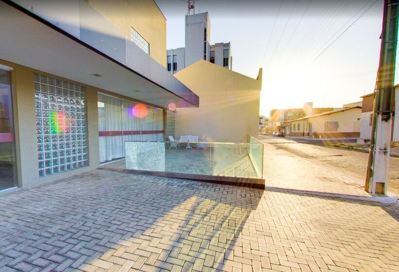 בית מלון כפרי Maktub