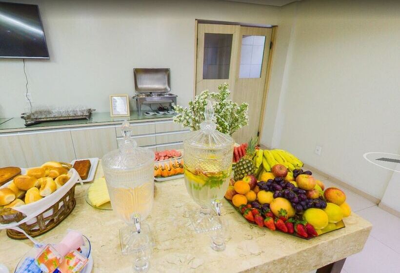 בית מלון כפרי Maktub