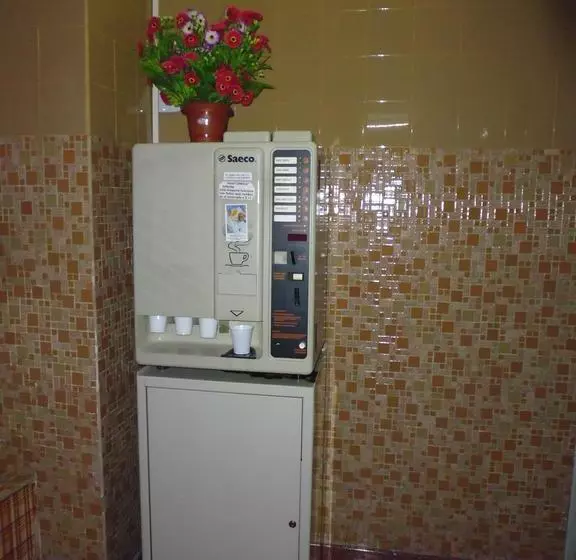 هتل Omega
