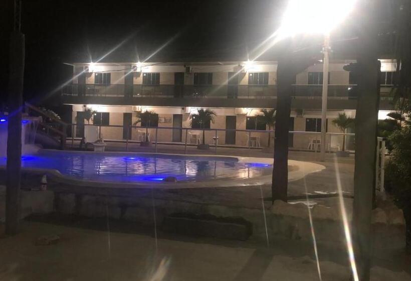 ホテル Pousada Pampulha