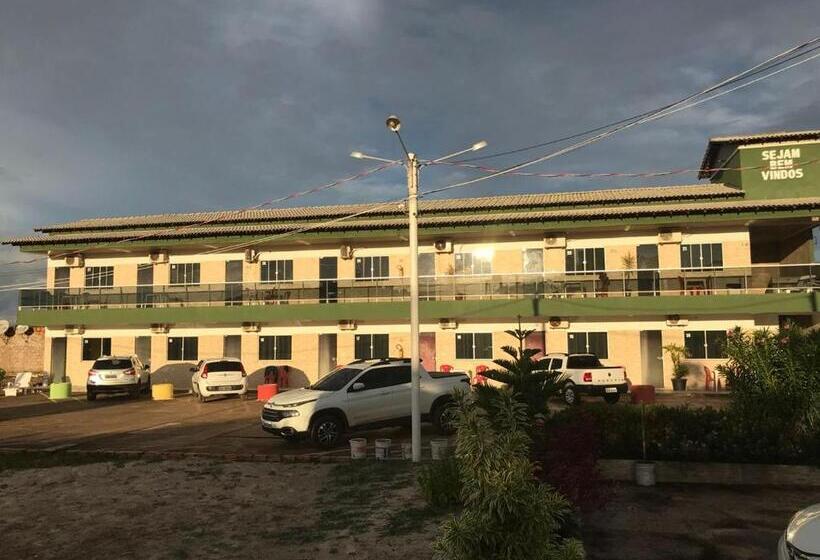 ホテル Pousada Pampulha