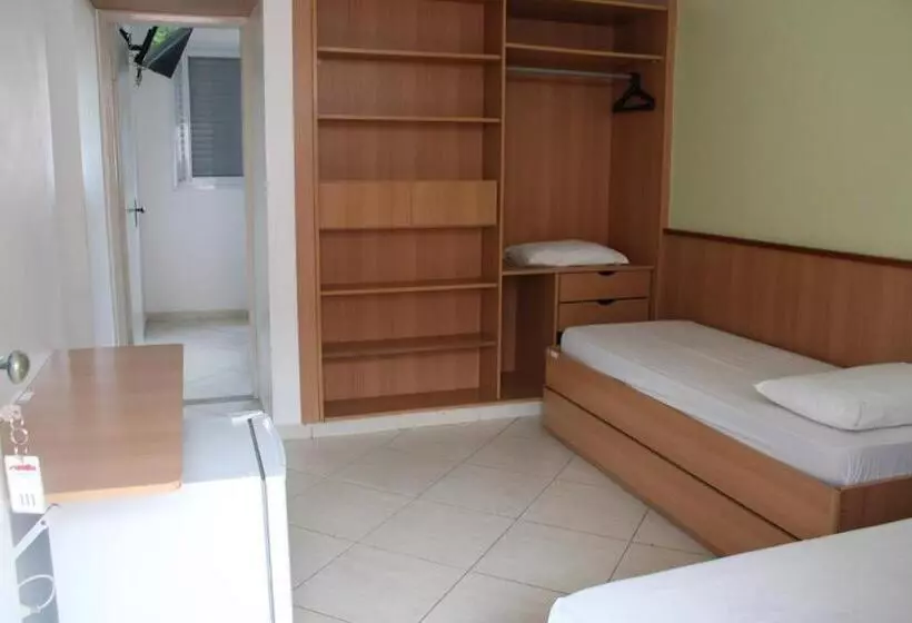 Hotel Satelite  Itanhaem