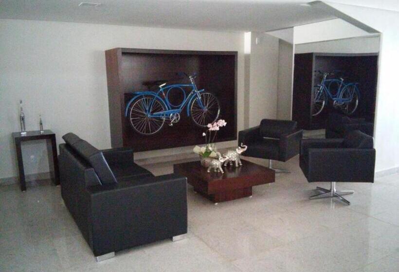 酒店 Vermont Plaza