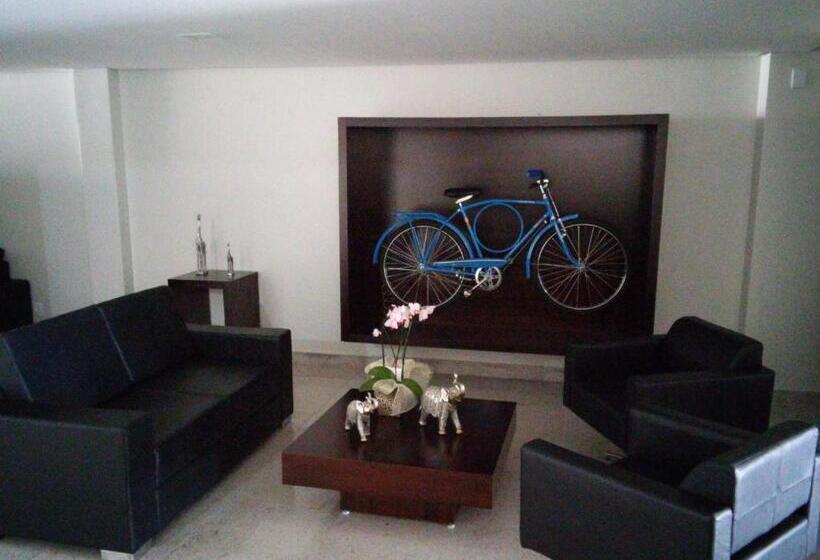 酒店 Vermont Plaza