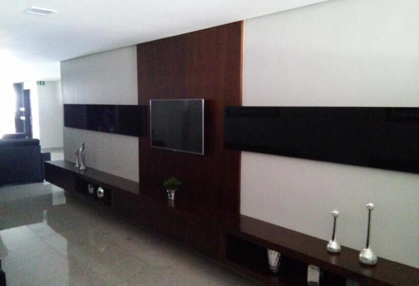 酒店 Vermont Plaza