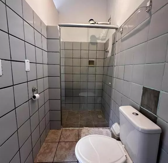 Hotelli Hostel E Pousada Da Rose