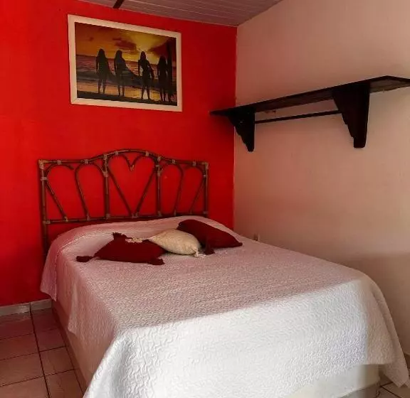 Hotelli Hostel E Pousada Da Rose
