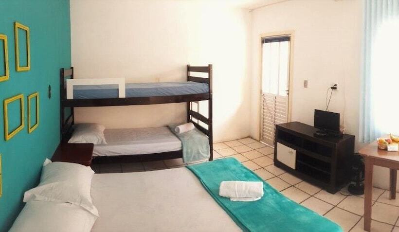 Hotel Coral De Bombinhas