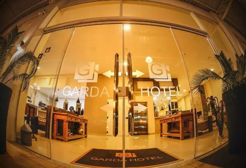 Hotelli Garda