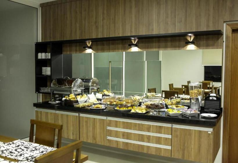 酒店 Litani Comfort Inn