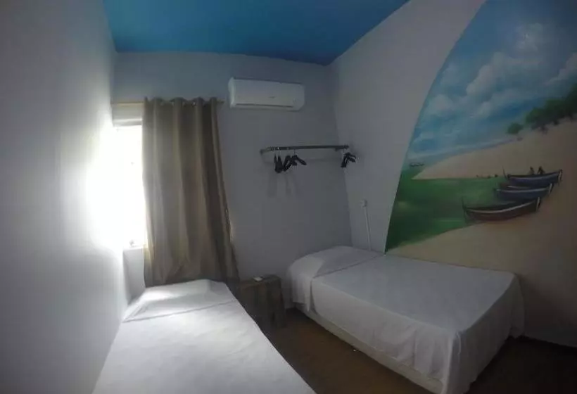 ホテル Local Hostel Manaus