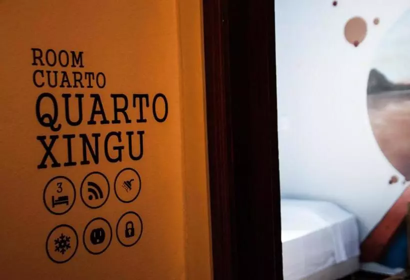 ホテル Local Hostel Manaus