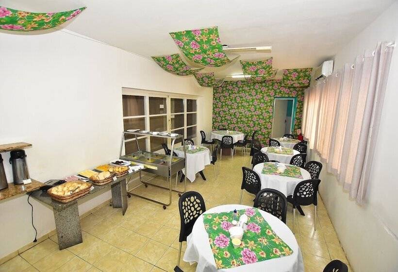 ホテル Pousada Vila Pajuçara