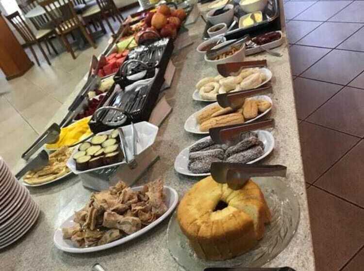 Otel Prata Villaggio