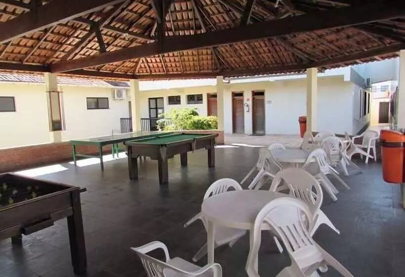ホテル Thanharu Praia