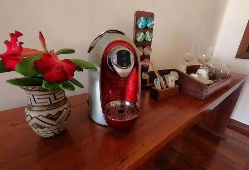 Hotelli Vila Marola