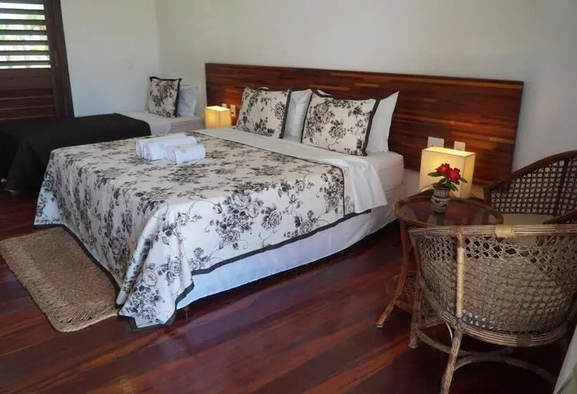 Hotelli Vila Marola