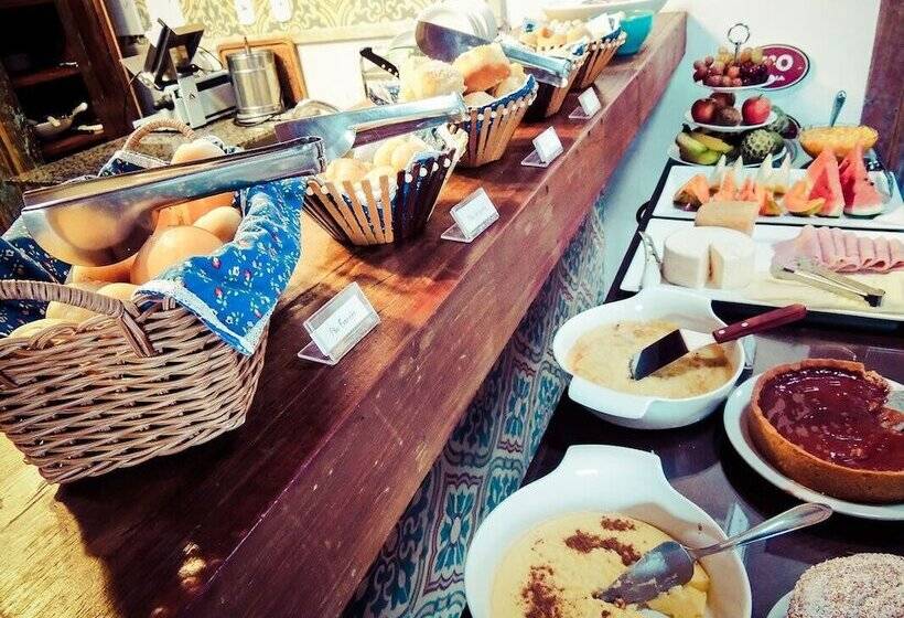 ホテル Vila Nova Do Príncipe