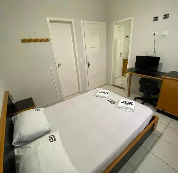 City Hotel, Curitiba