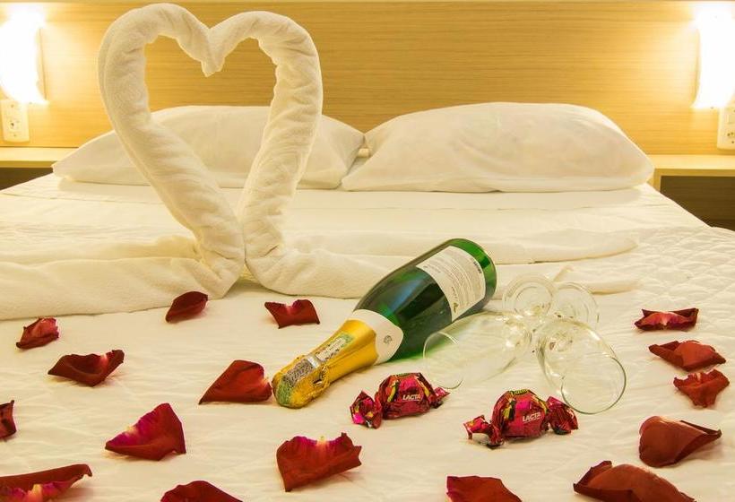 هتل Portal Torres