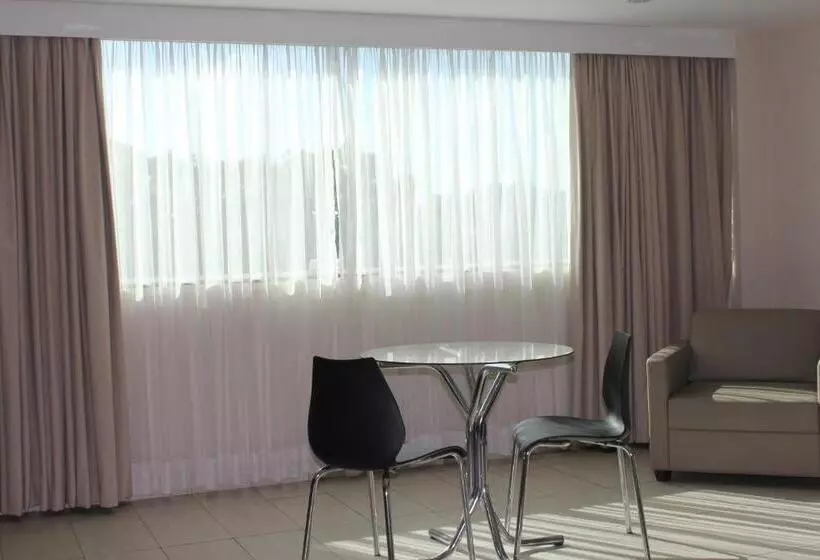 ホテル Resende Inn