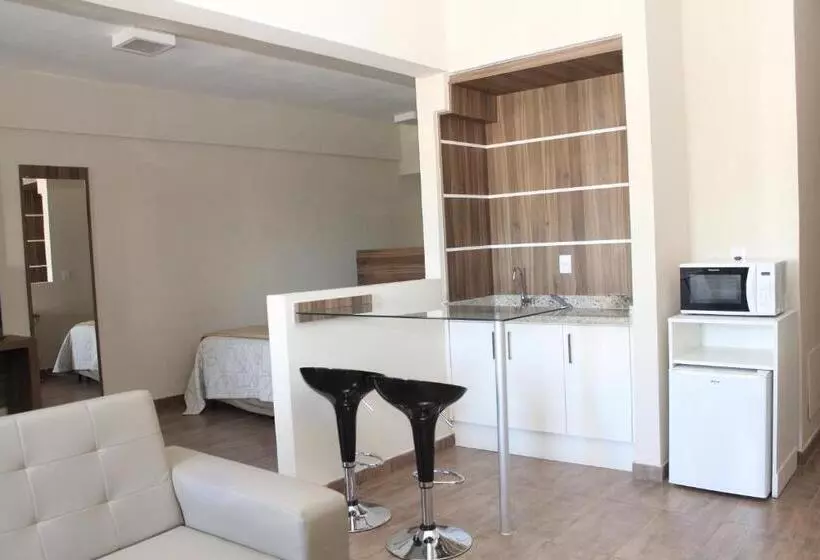 ホテル Resende Inn