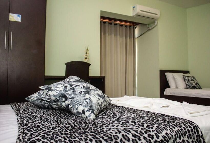 酒店 Riviera Palace