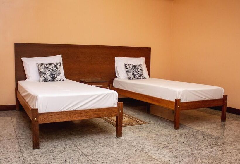 酒店 Riviera Palace