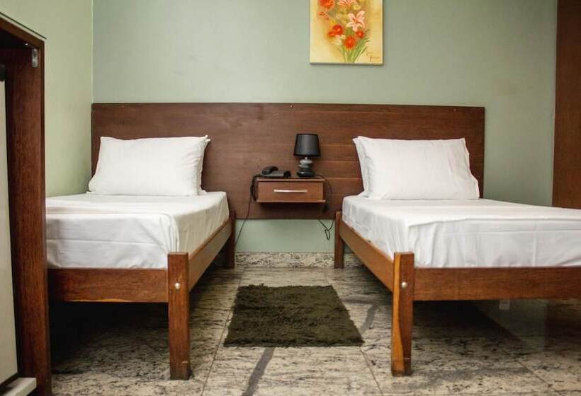 酒店 Riviera Palace