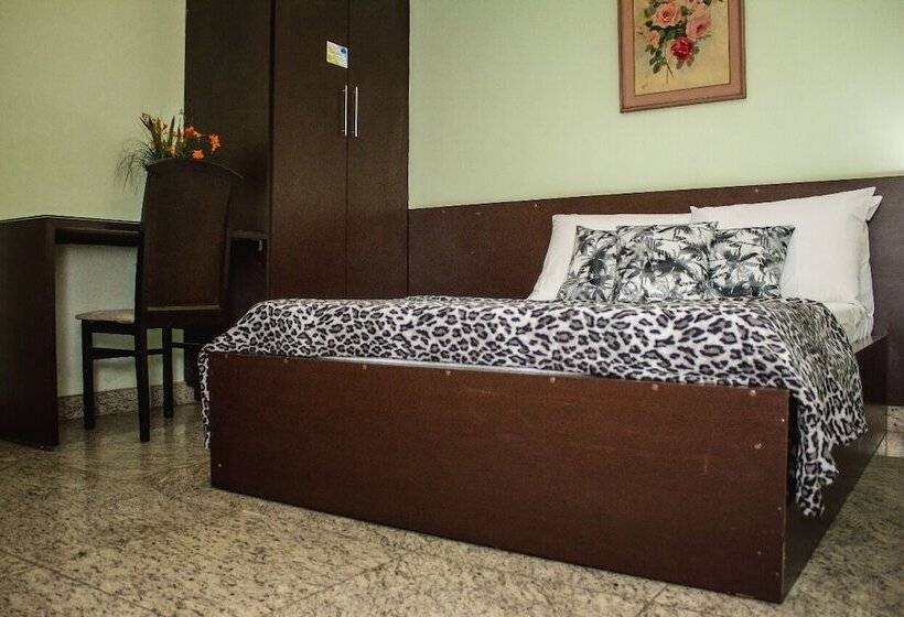 酒店 Riviera Palace