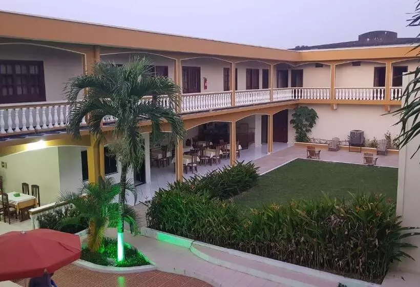 Otel Takana