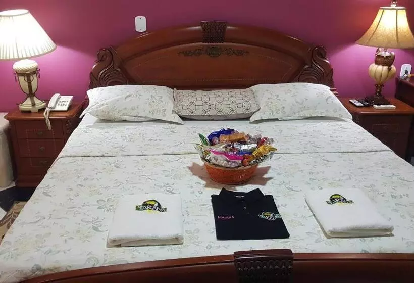 Otel Takana