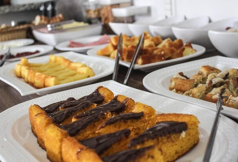 Отель The Hill Hoteis Residence