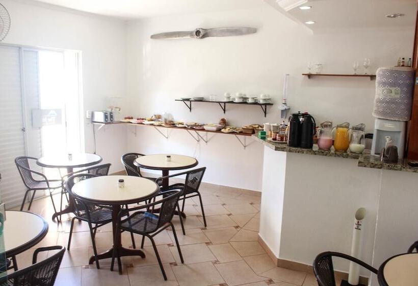 Отель The Hill Hoteis Residence