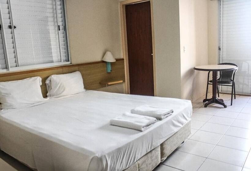 Отель The Hill Hoteis Residence