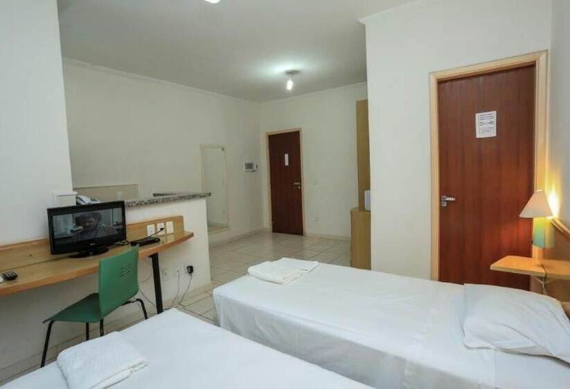 Отель The Hill Hoteis Residence