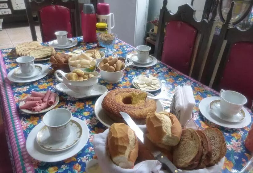 Pouso Das Glicínias   B&b