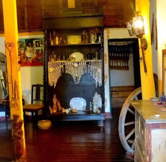 Pouso Das Glicínias   B&b