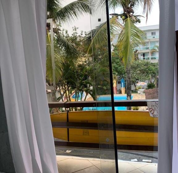 Rio Surf House Hostel E Pousada