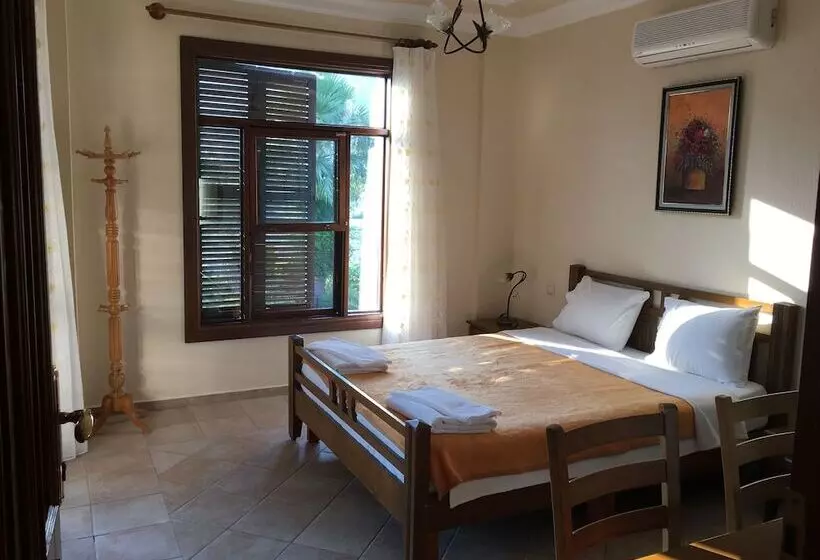 Asur Hotel & Aparts & Villas