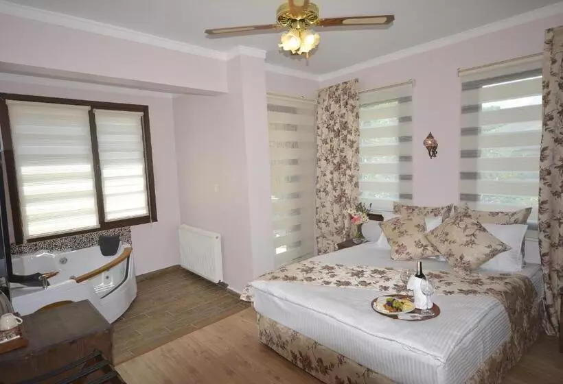 Beyaz Konak Otel