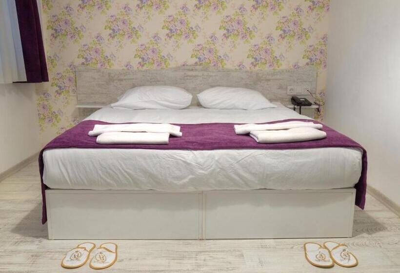 هتل Abro Sezenler