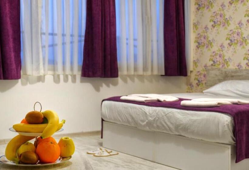 هتل Abro Sezenler