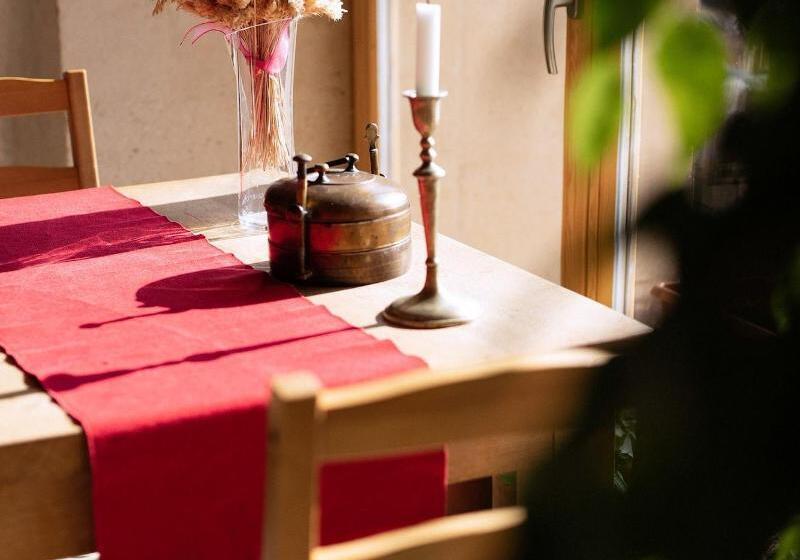 בית מלון כפרי Kistar Cave