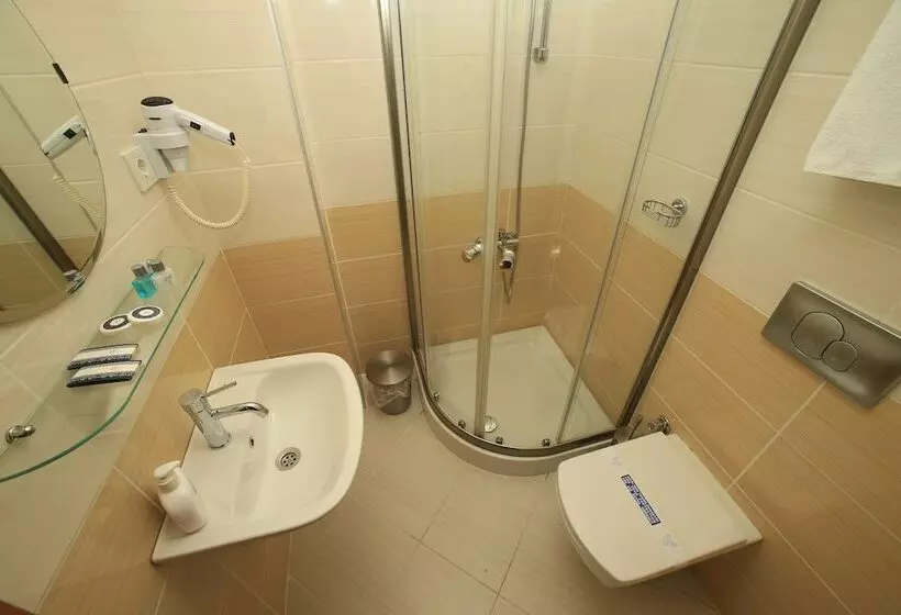 هتل Lonca Butik
